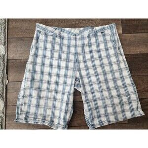Buckle Hurley Shorts Mens 38 White Gray Blues Plaid Check Belt Loops Flat Front